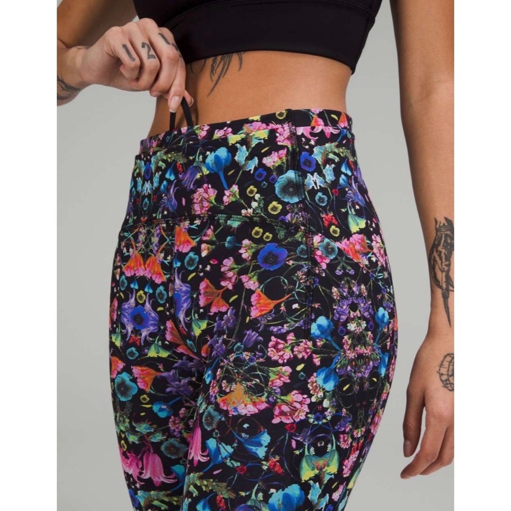Lululemon Swift Speed HR 28" Leggings Flowerscope 8‎ M - Picture 2 of 12